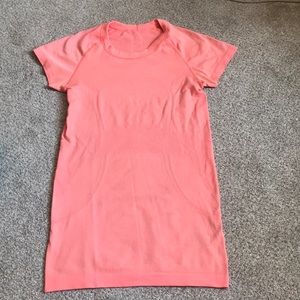 Lululemon athletic top